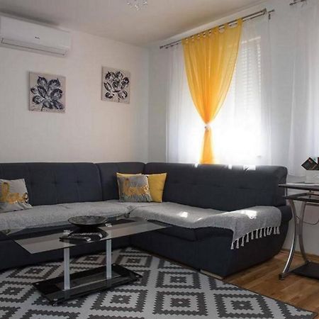 Apartmani Oaza داروفار المظهر الخارجي الصورة