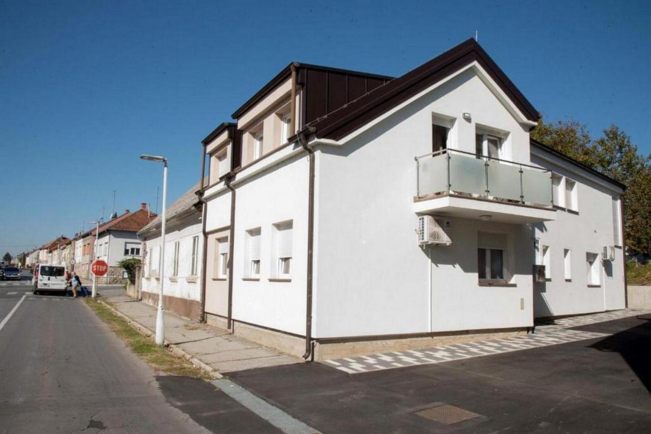 Apartmani Oaza داروفار المظهر الخارجي الصورة